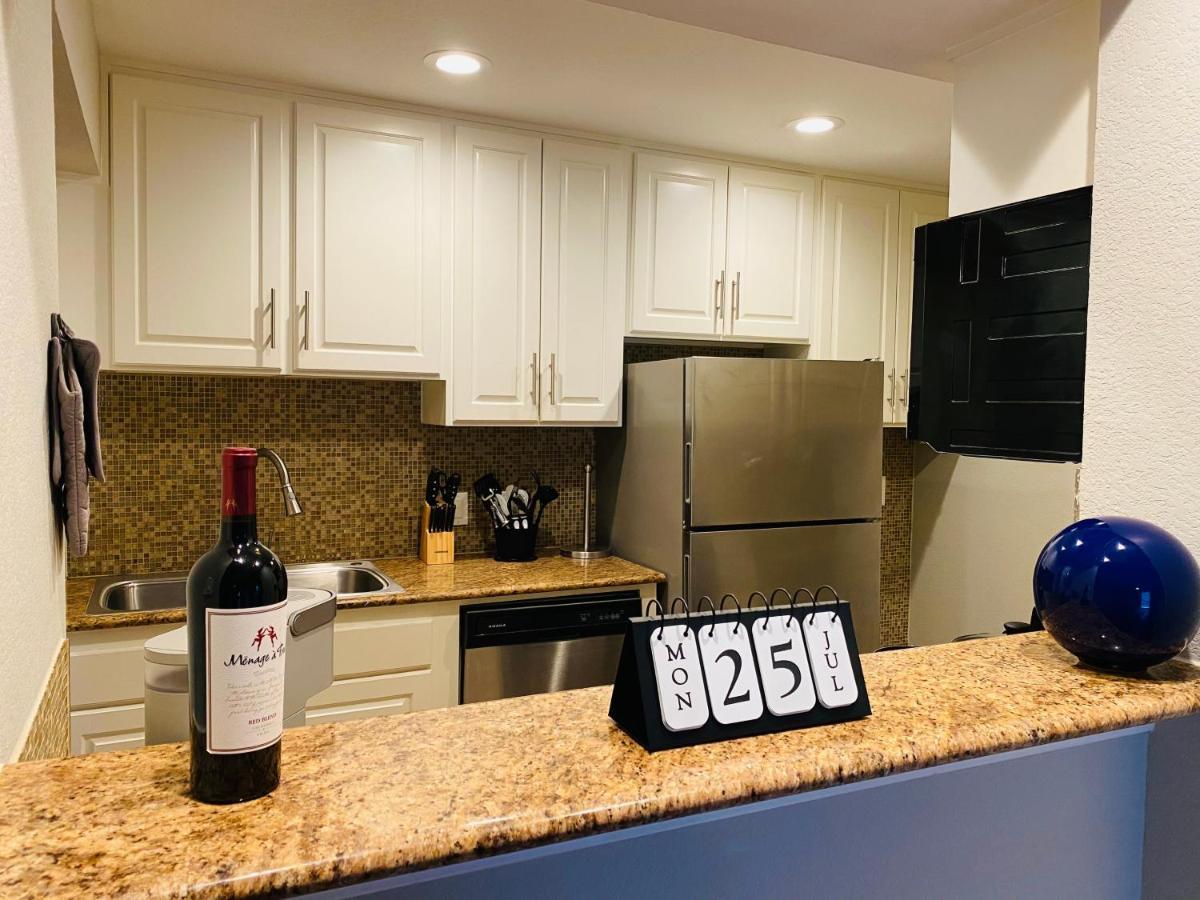 Fashionable Stylish Apartment ヒューストン エクステリア 写真